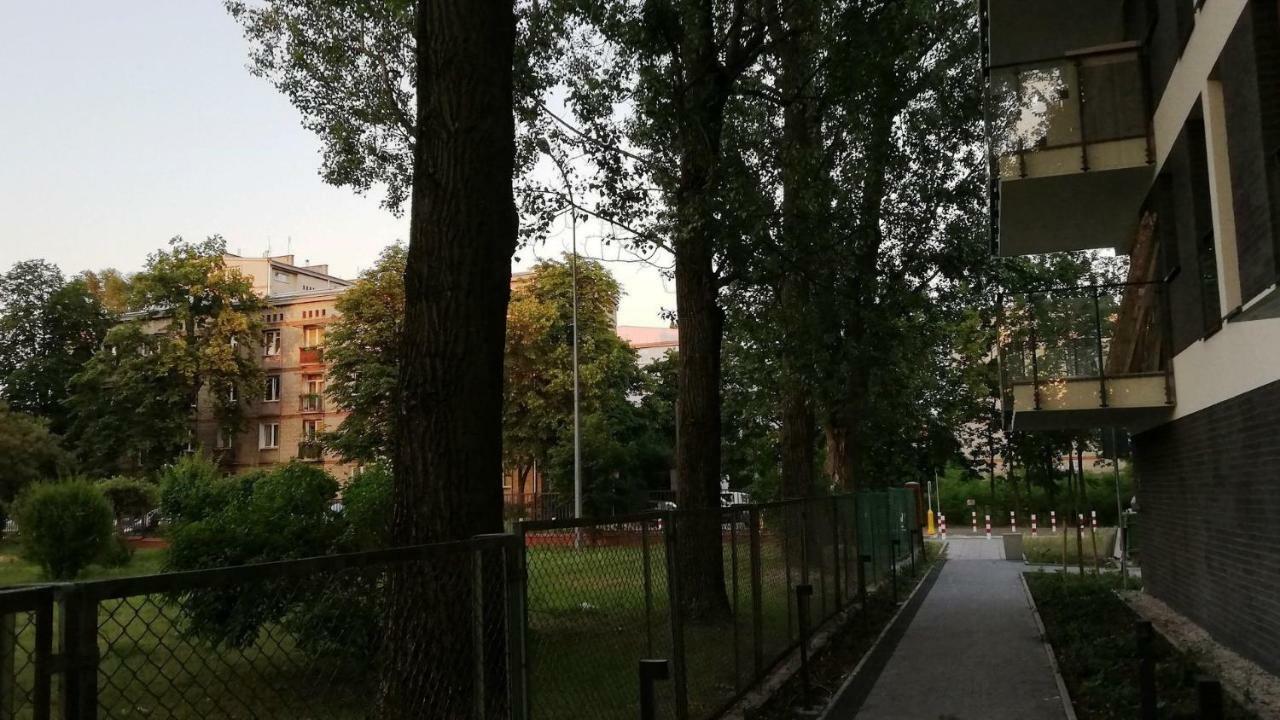 Apartament Bielany Oczapowskiego Warsaw Exterior photo